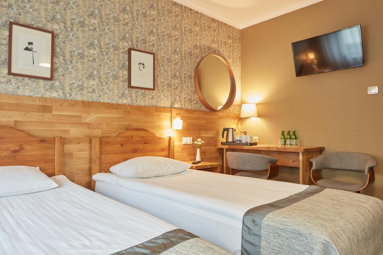 Hotel Batory Cracovie Extérieur photo