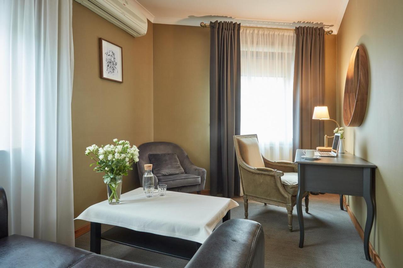 Hotel Batory Cracovie Extérieur photo