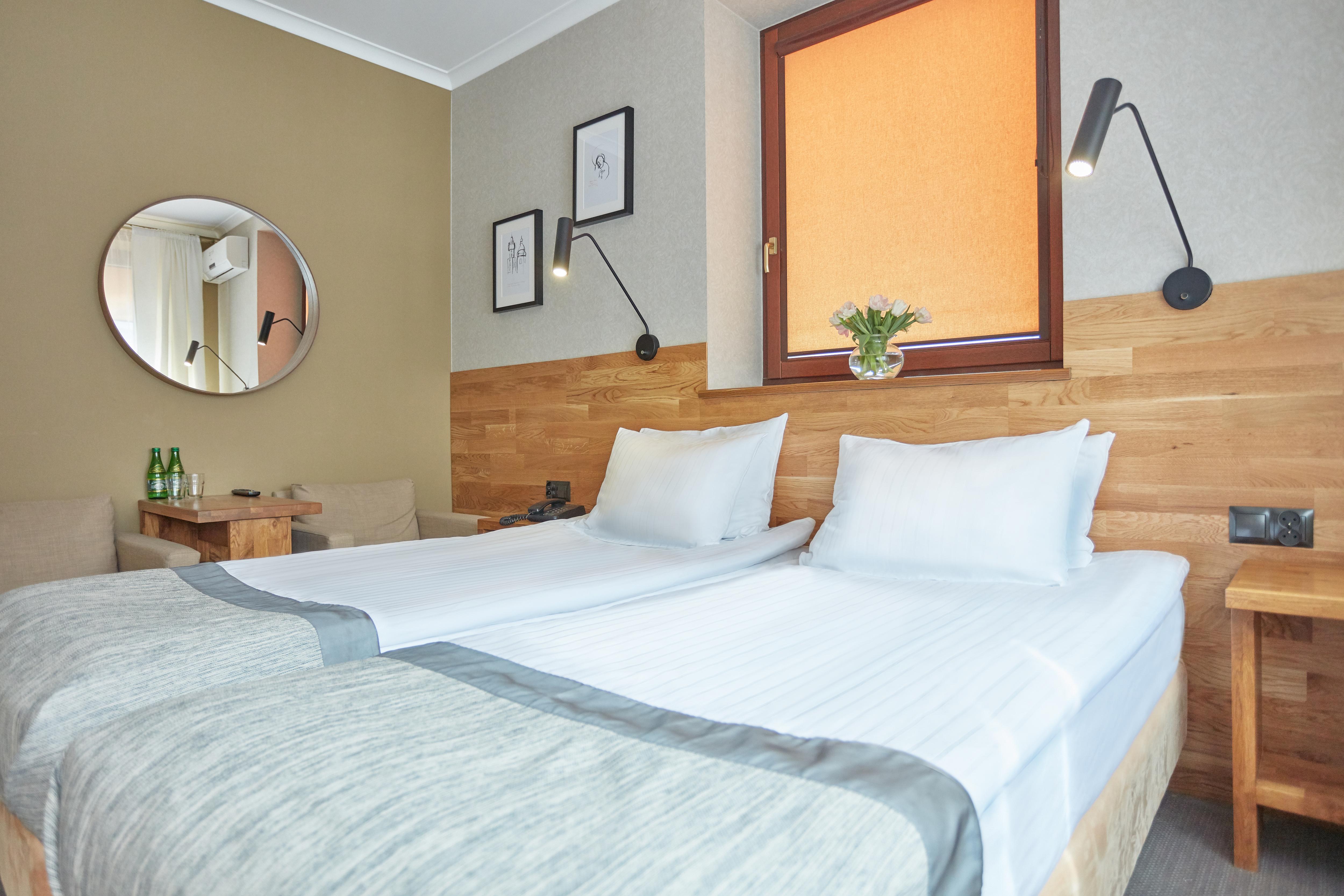Hotel Batory Cracovie Extérieur photo